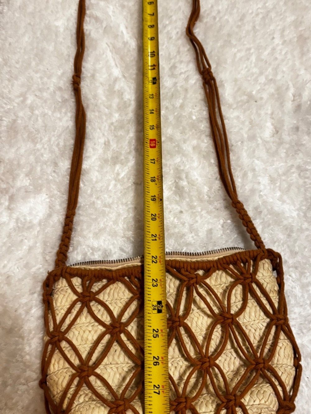 Universal Thread Women’s Boho Crossbody Bag Full Zip - Picture 9 of 11